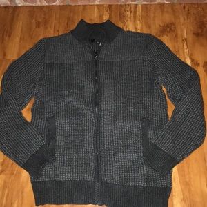 Super warm zip up sweater